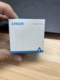 小巧玲珑的Anker nano pro