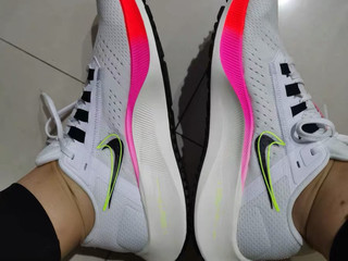 Nike耐克官方AIR ZOOM 跑步鞋