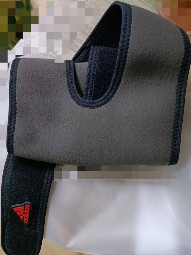  护膝运动半月板