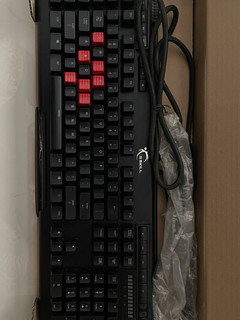 芝奇KM780RGB樱桃红轴机械键盘晒单