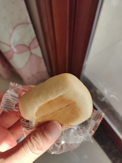 食用方便，美味可口的达利园小面包