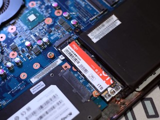 ​3毛多1GB的SSD，这货真值！