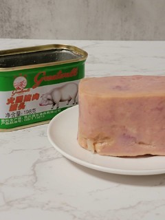 万万没想到，小白猪的火腿猪肉罐头这么好吃