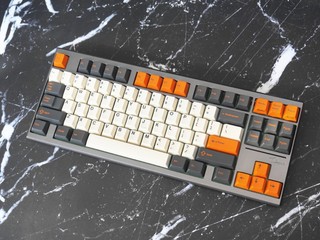 来自德国的工艺，GMK CARBON键帽