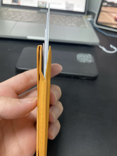 Moft Magsafe 皮革卡包