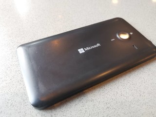 4G戒网机—lumia带你远离熟悉的世界