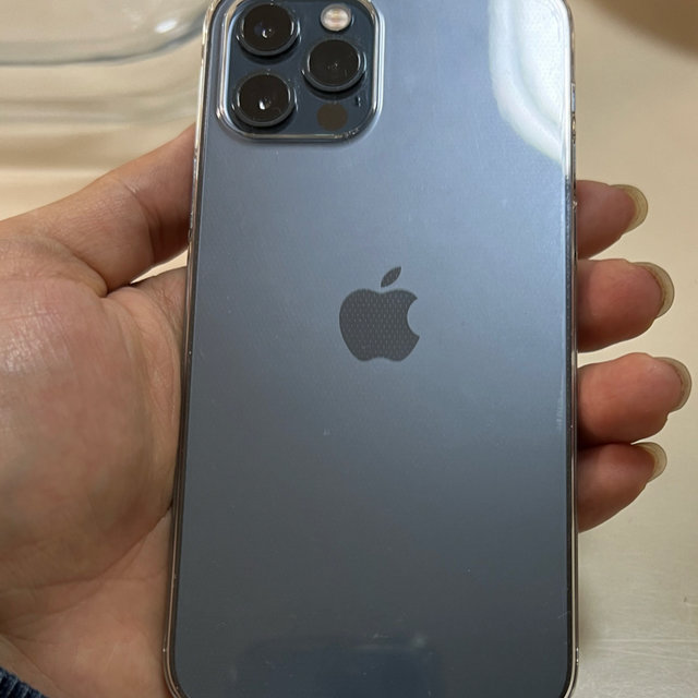 iphone 12pro的透明手机壳