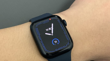 又到一年换表季，你会为了新配色和新表盘入手Apple Watch7么