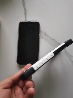 UAG手机壳 -iPhone 13pro