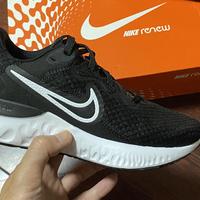 柔软舒适的NIKE RENEW RUN 2跑步鞋