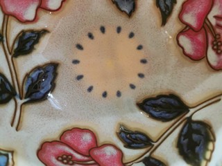 猎猎海风中的红玫瑰——冲绳风陶瓷碗碟套装