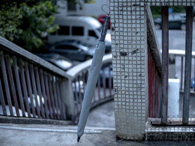 雨伞雨具