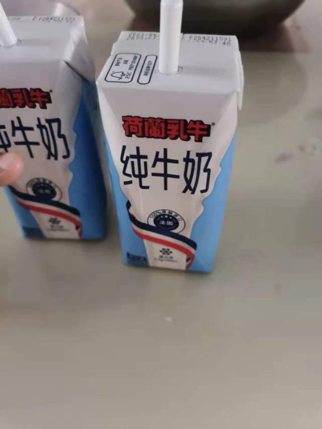 8块钱一箱进口奶，捡到宝了。