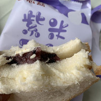 超好吃的紫米面包
