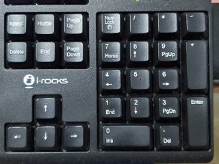 服役7年的艾芮克经典kr6260键盘