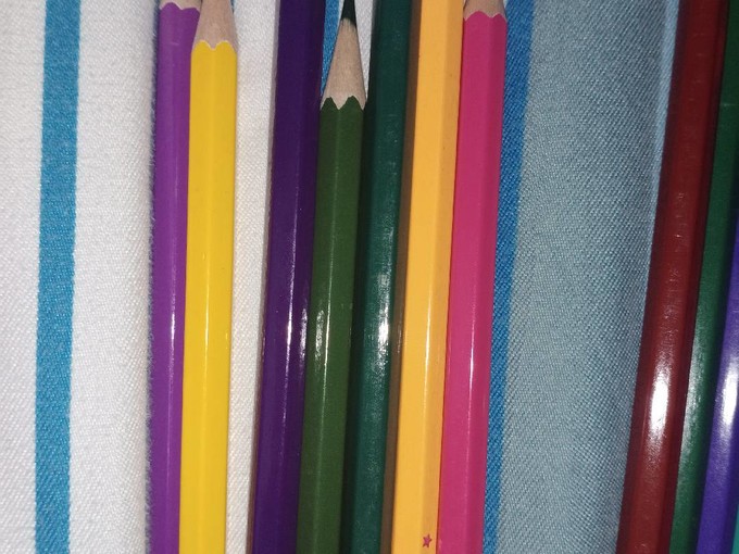 晨光彩色铅笔