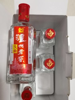 小聚分享装泸州老窖