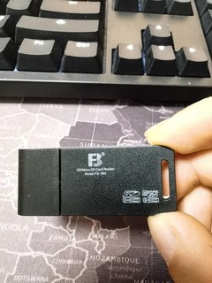 手机还有micro sd 卡？-读卡器