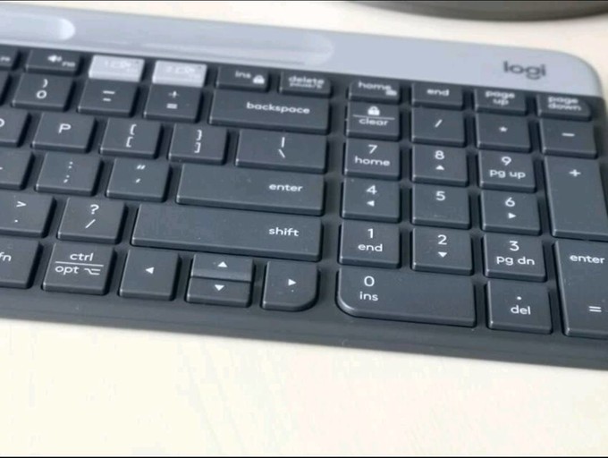 罗技键盘