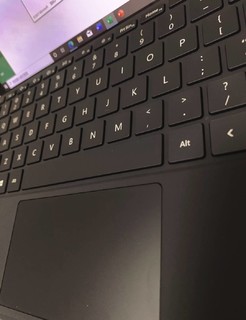 微软平板电脑二合一外接键盘手感太好了！