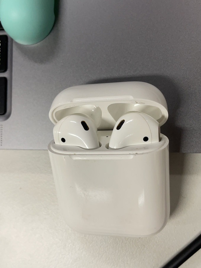苹果蓝牙耳机怎么样 airpods二代真香