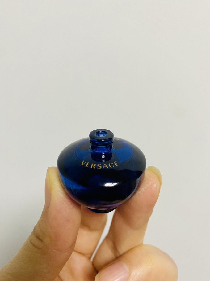 沉静浓郁的dylanblue你值得拥有