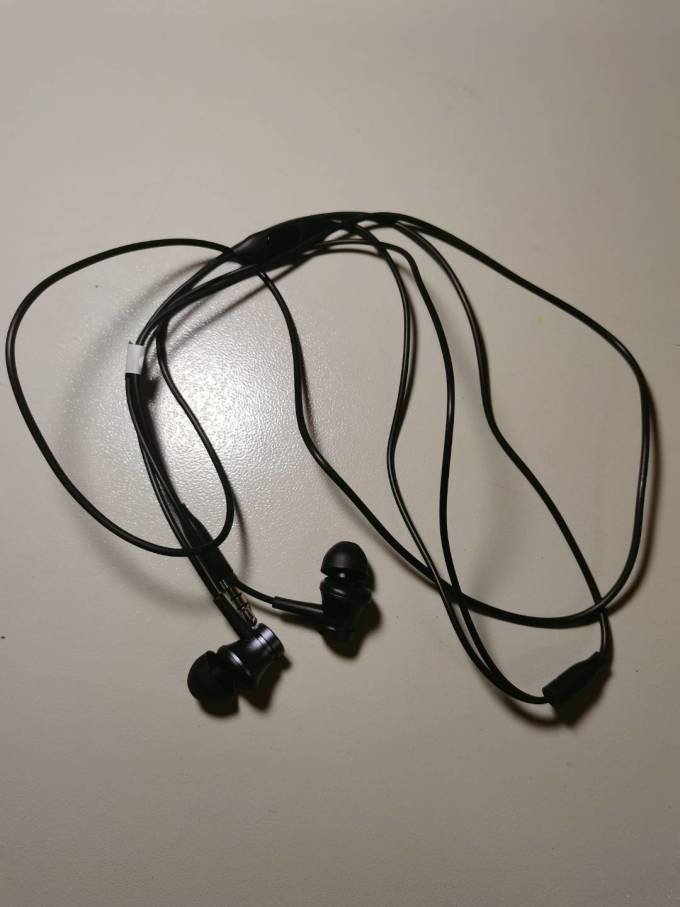 29元的小米耳机性价比太高啦