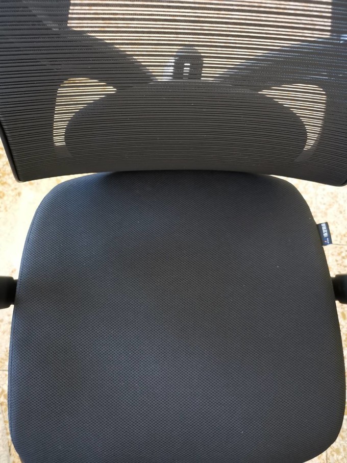 永艺电脑椅