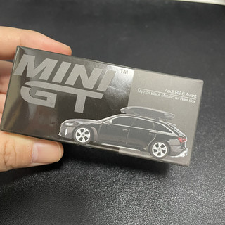 Mini GT Audi Rs6 黑色