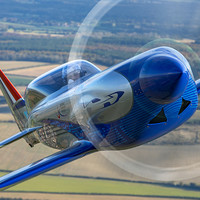 全世界最快的电动飞机问世，还创造了三项新记录！