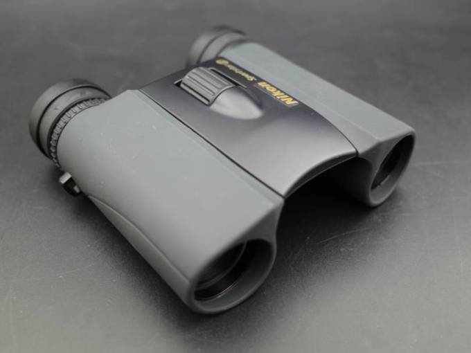 尼康天文望远镜