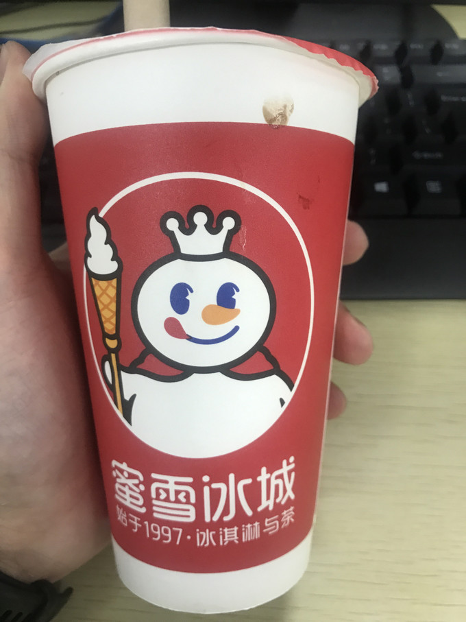 蜜雪冰城饮品图片高清图片