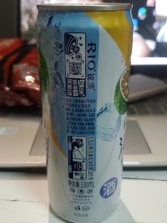 非常好喝的青橘味的     rio鸡尾酒