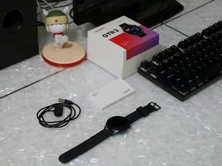 Amazfit 跃我GTR3智能运动手表