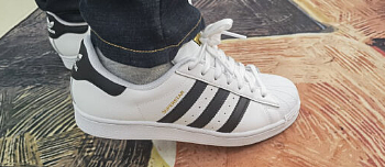 Adidas最经典的superstar