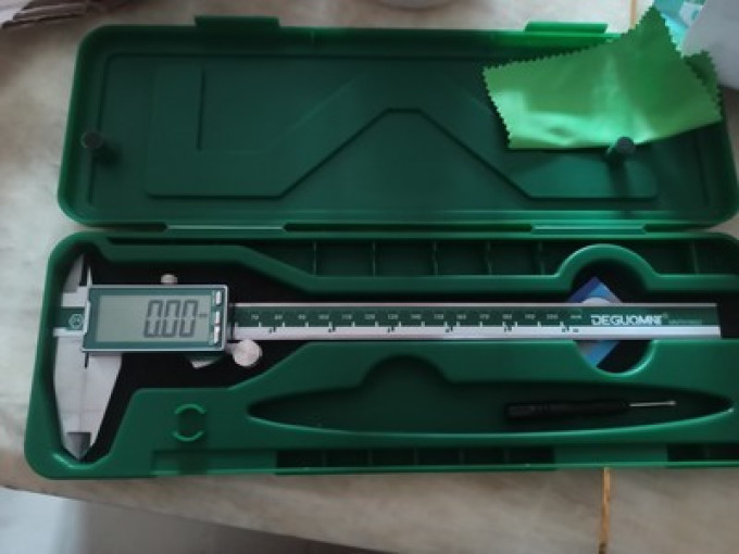 美耐特游标卡尺