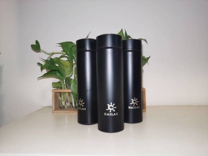凯乐石的户外保温杯