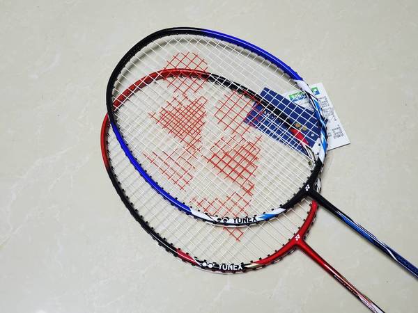 羽毛球入门好帮手，YONEX双人羽毛球拍
