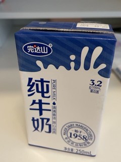 喝完长大个的完达山纯牛奶