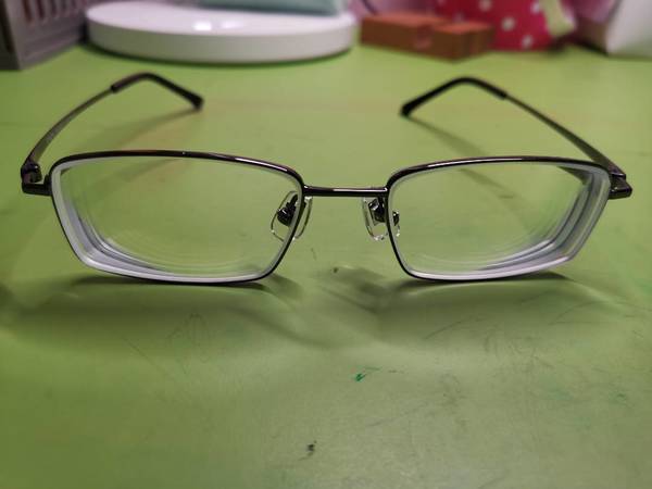 心念念的依视路