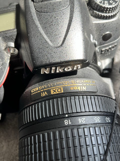 Nikon D7000 18-140