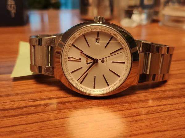 有人生在罗马，有人生为牛马，工作十年礼物