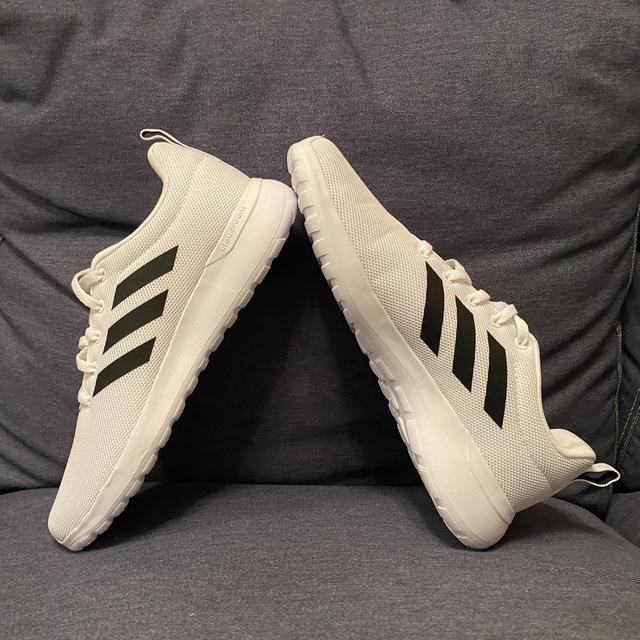 百搭的adidas neo LITE RACER休闲跑步鞋