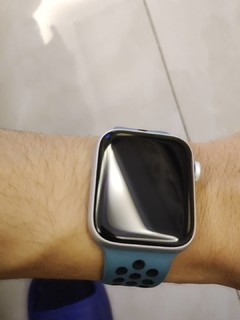 apple watch se我的健康助手