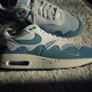 Patta联名air max1