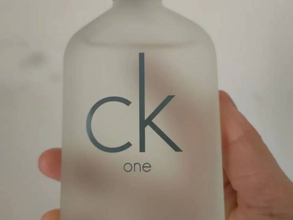 ck中性香水