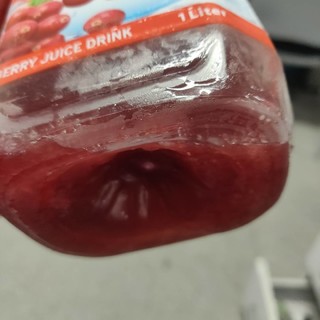 一个不咋好喝的蔓越莓汁。。。