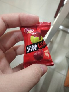 黑糖话梅哟