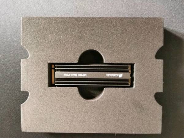  美商海盗船固态硬盘