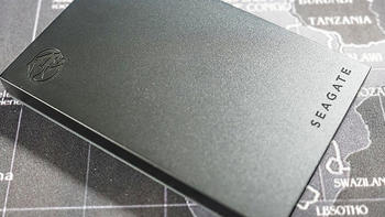 硬盘固态SSD测试集 篇三：带RGB的移动硬盘——希捷酷玩极光侠开箱简测 